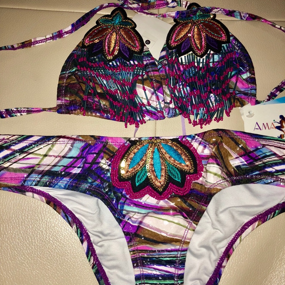 Gorgeous detail bikini 👙 made in Colombia